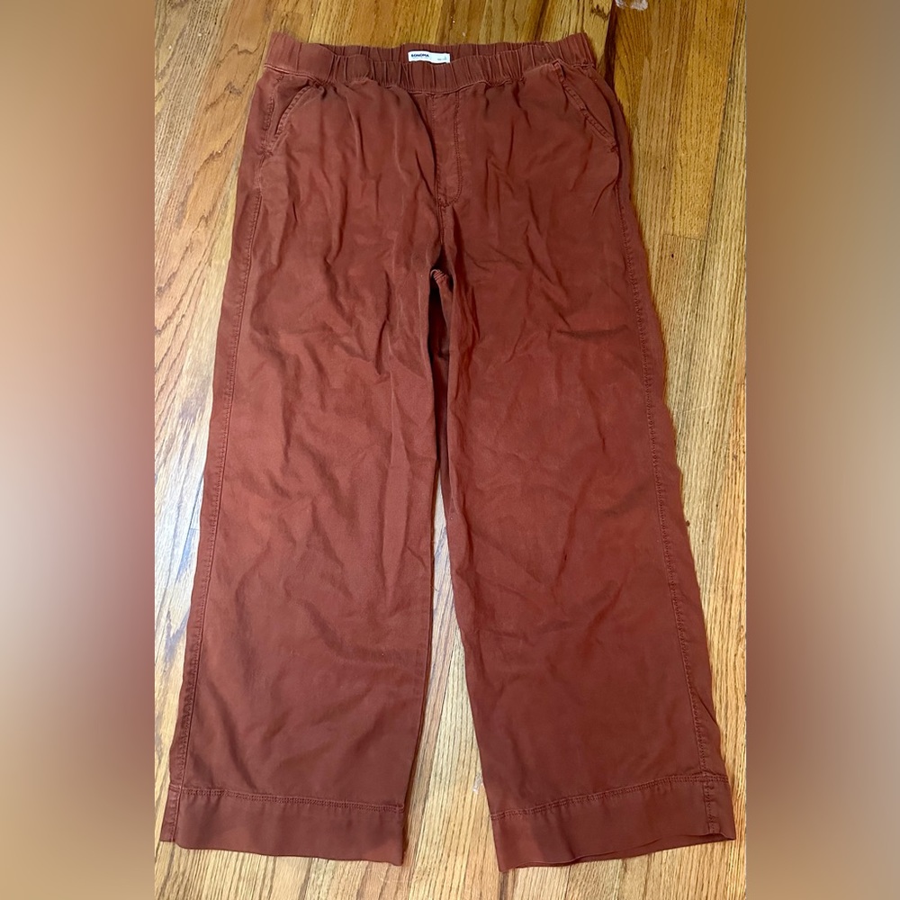 Sonoma orange pants size large